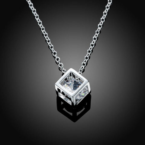 Image of Swarovski Crystal White Topaz Necklace in 18K White Gold Plated - mamyfull