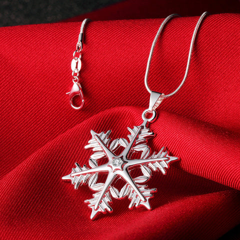 Image of Snowflake Necklace in 18K White Gold Plated - mamyfull