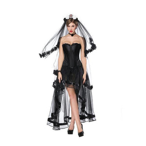 Woman dress for Hallowen with corset